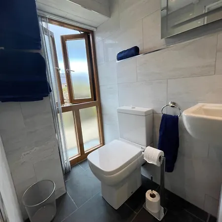 Robins Nest, Near Sennen Cove, 14 Beaches, Minack Penzance Exterior photo